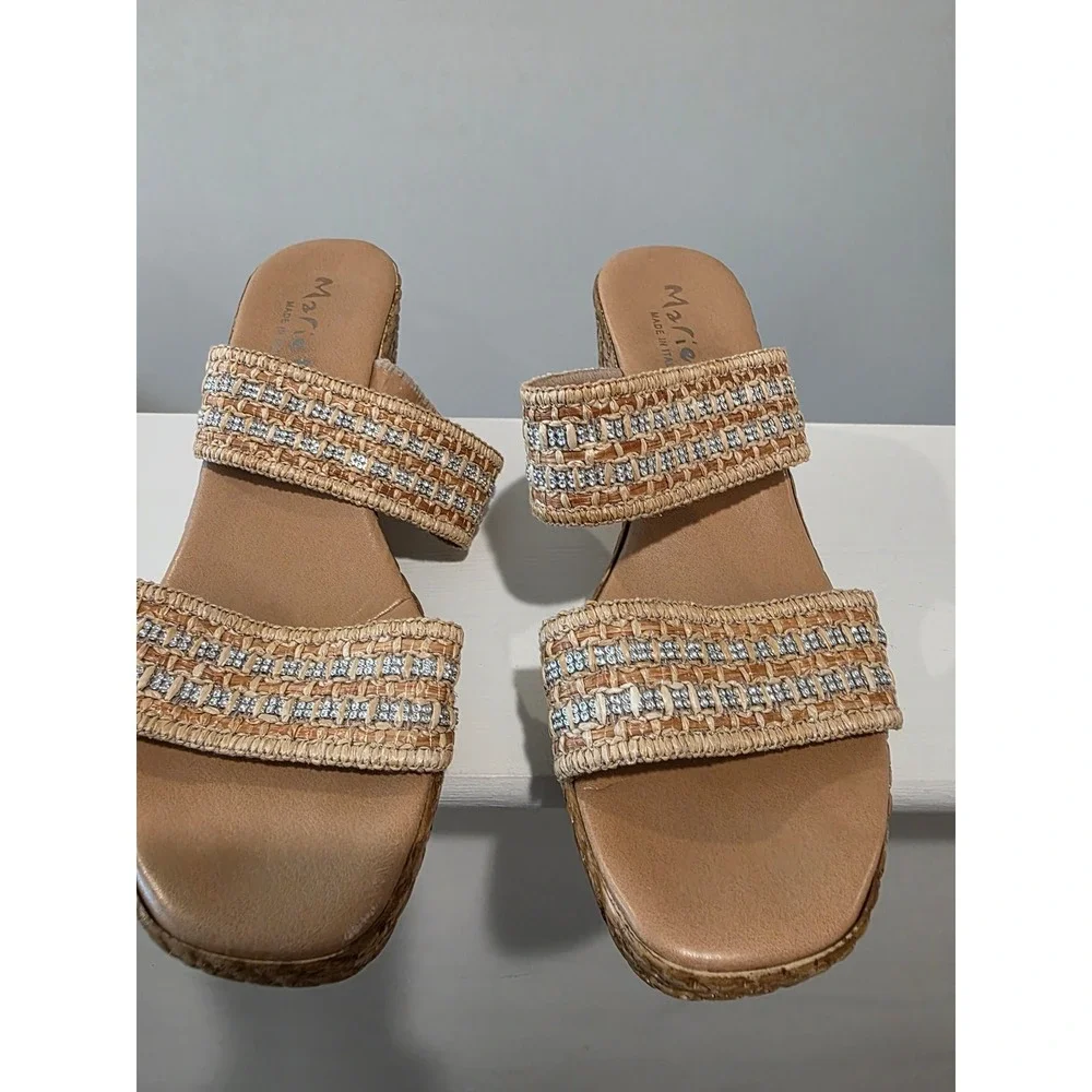 Women's sz 9 Mariella Made in Italy Tan Rhinestone Espadrille Wedge Sandals